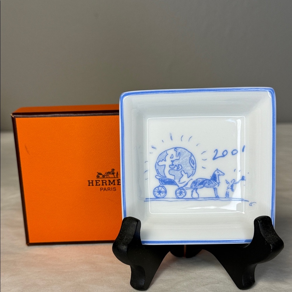 Hermès Globe-Print Organizer Tray w/ Box – Porcelain, 8cm